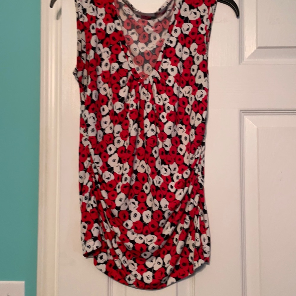 Sleeve-less top